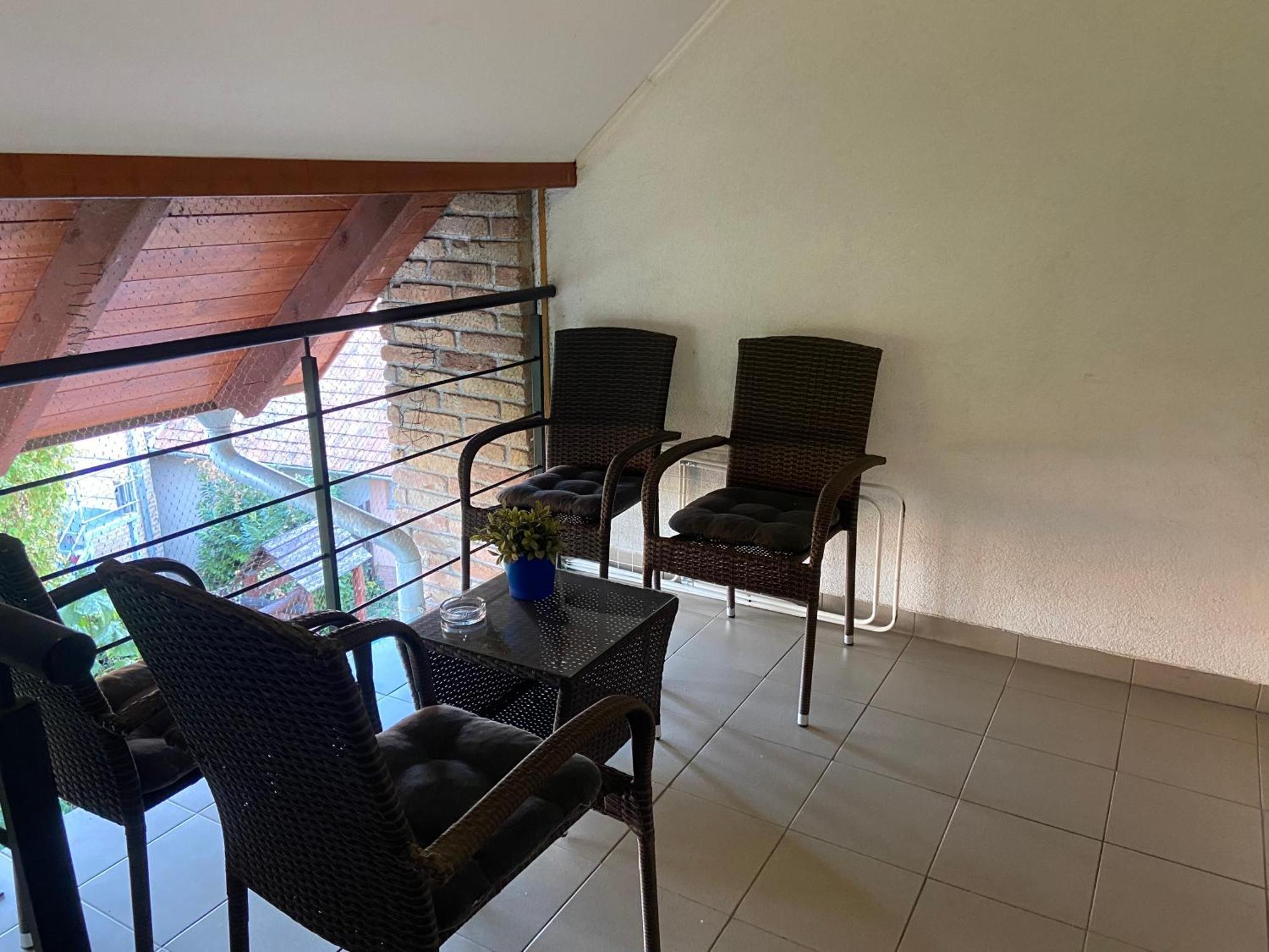 Angyal Apartman Дьюла Экстерьер фото