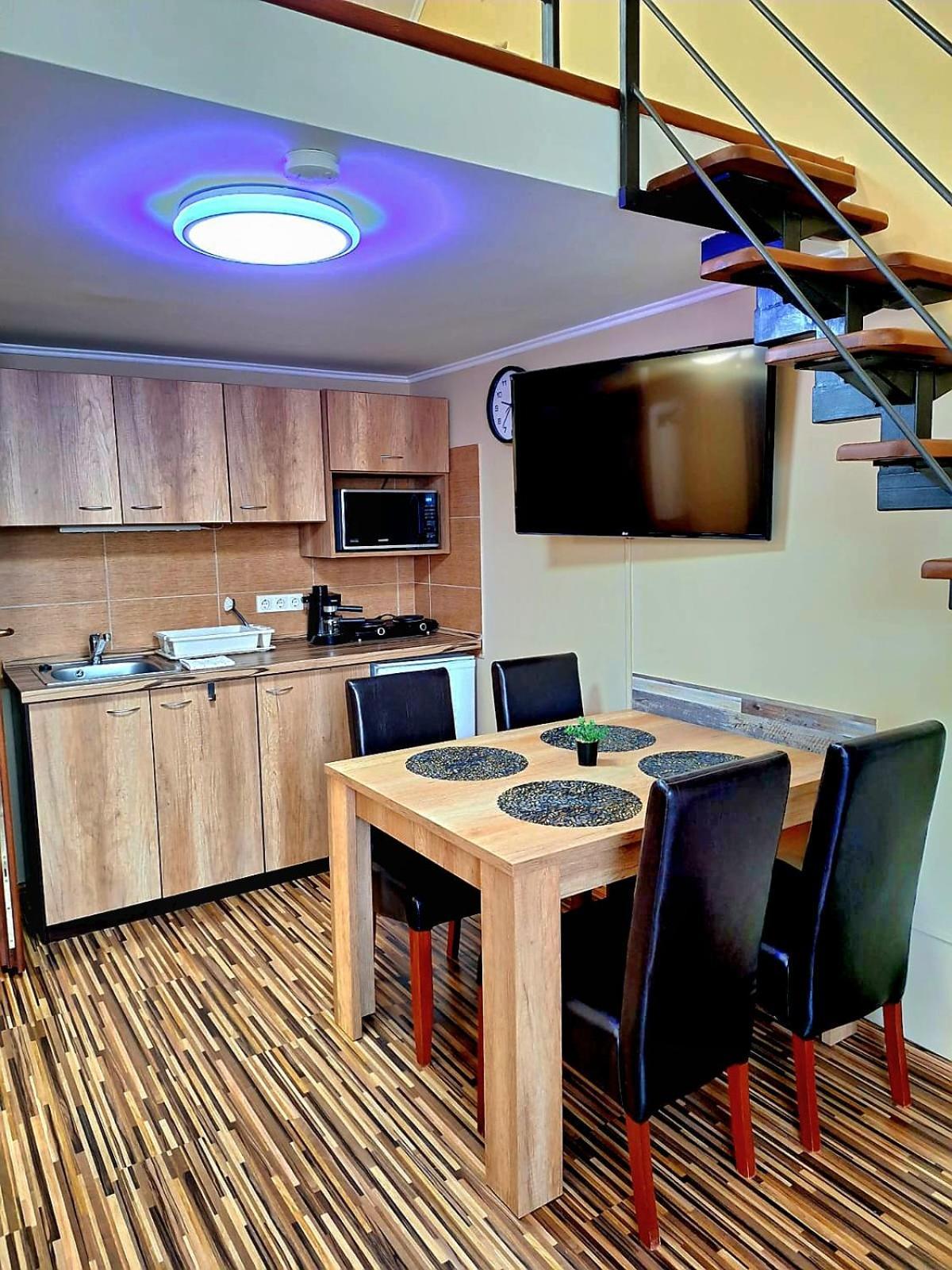 Angyal Apartman Дьюла Экстерьер фото